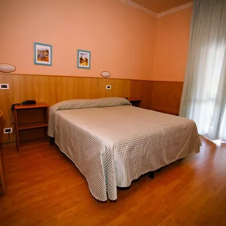 Daisy Hotel Marina di Massa