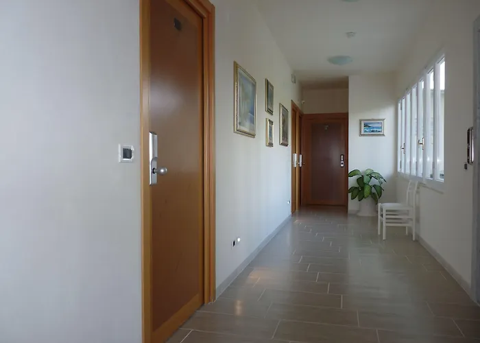 Hotel Daisy Marina di Massa