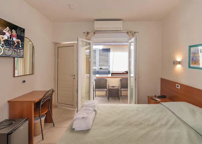 Hotel Daisy