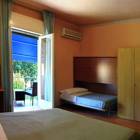 Hotel Daisy Marina di Massa