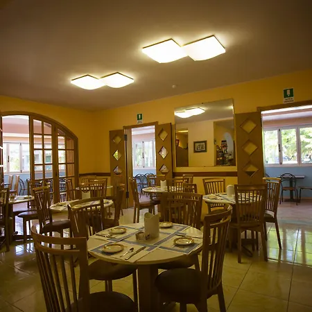 Daisy Hotel