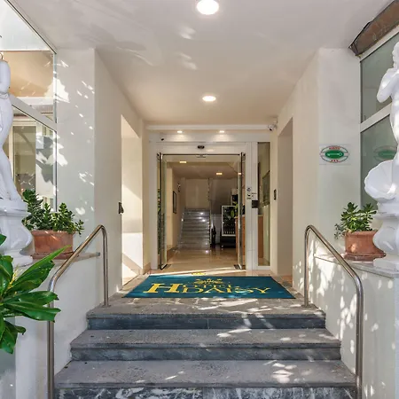 Daisy Hotel Marina di Massa